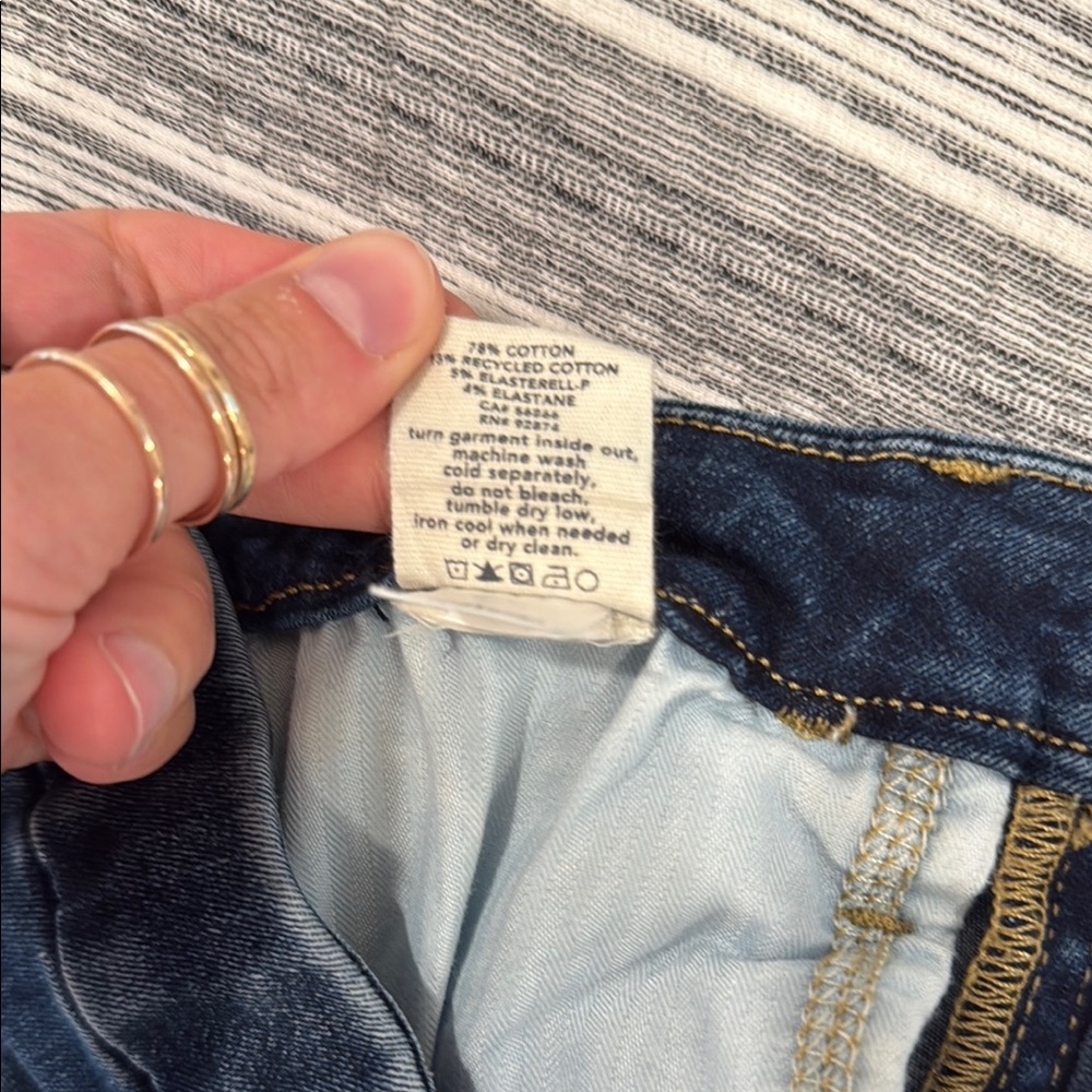 Splendid Blue Flare Wide Leg Jeans - Picture 8 of 8